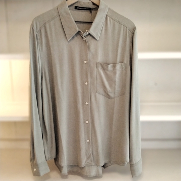 New! Calvin Klein Blouse 🌼 NWT - Picture 8 of 8